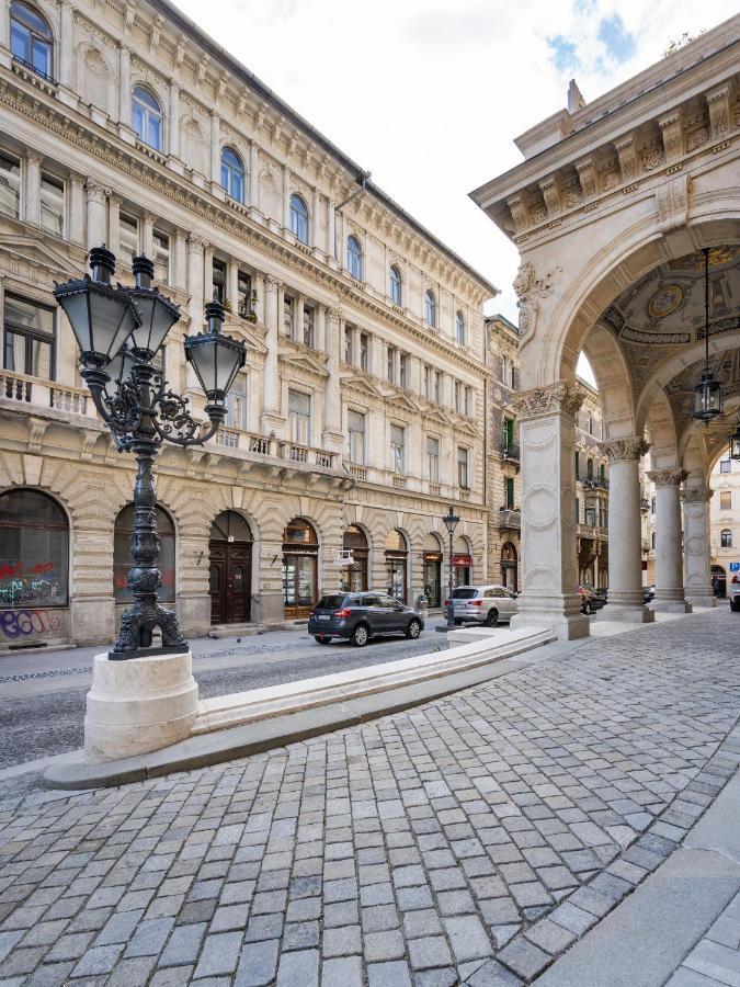 Centrum Opera Luxury Apartment Budapesta Exterior foto